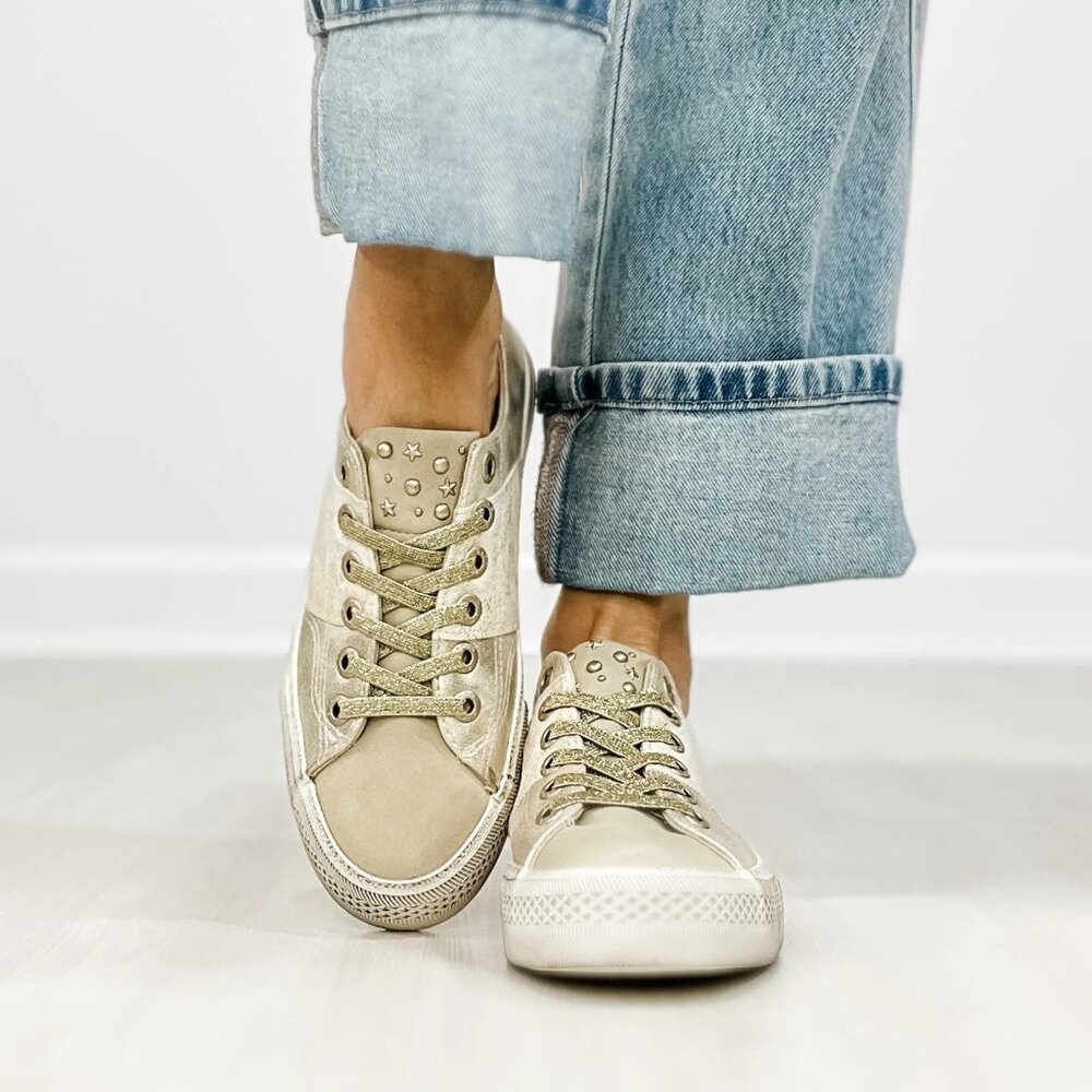 ✨ Blowfish Malibu “Walk On” Sneakers – Champagne Gold Glitter 🌟 ✨